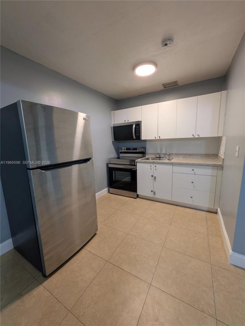 5820 NW 14th Ct, Unit 1, Sunrise, FL 33313 Photo