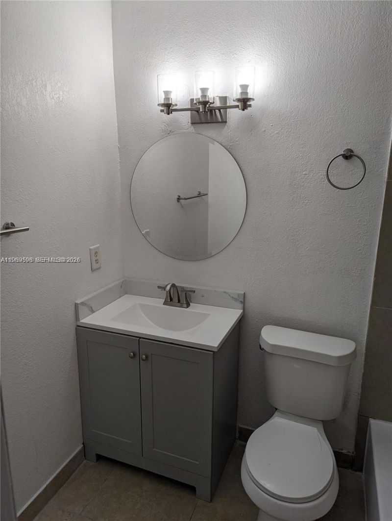 5820 NW 14th Ct, Unit 1, Sunrise, FL 33313 Photo