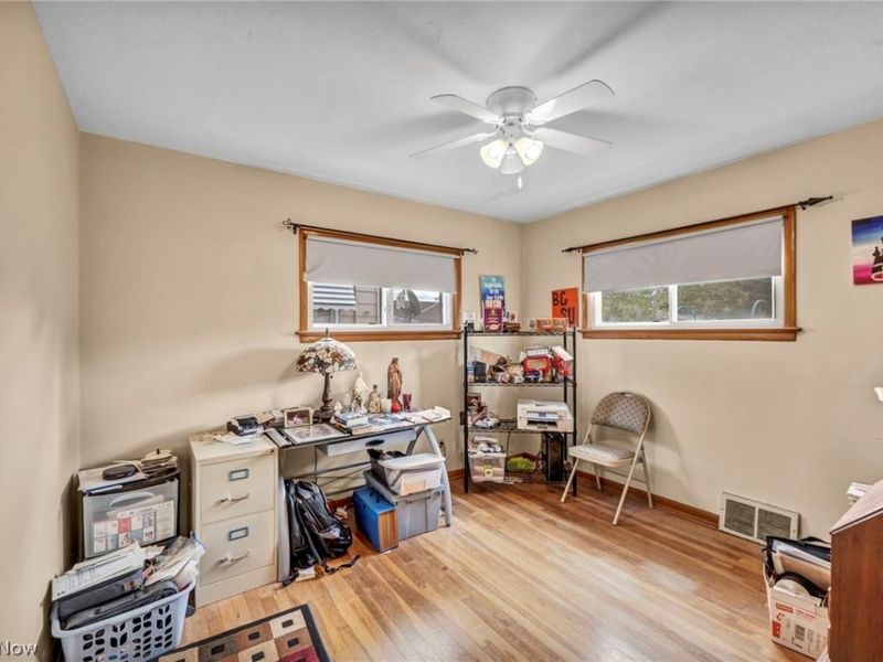 30002 Barjode Road, Willowick, OH 44095 Photo 18