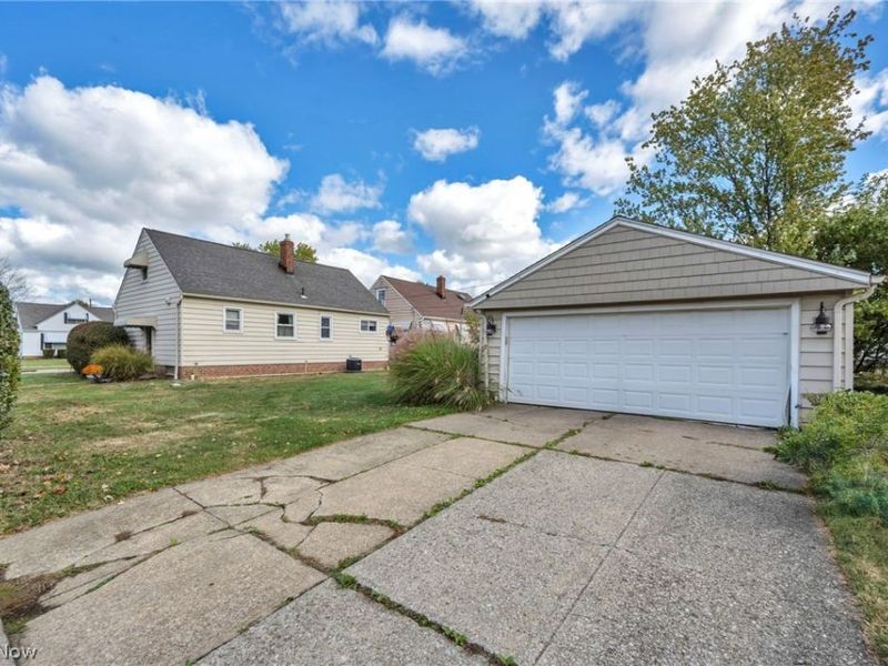 30002 Barjode Road, Willowick, OH 44095 Photo 29