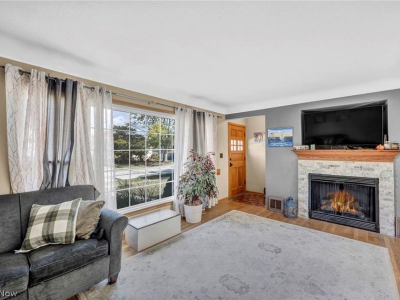 30002 Barjode Road, Willowick, OH 44095 Photo 8