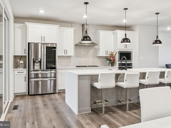 13815 HUNT VALLEY COURT, COCKEYSVILLE, MD 21030