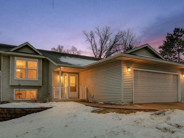 3145 Fern Court, Eau Claire, WI 54703