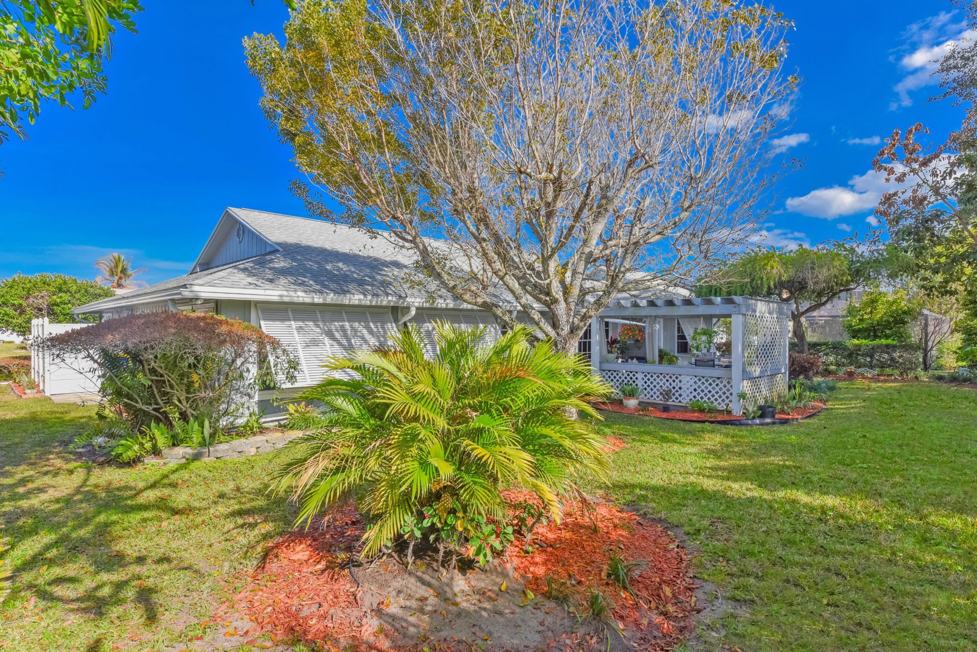 7886 SE Trenton Avenue, Hobe Sound, FL 33455 Photo