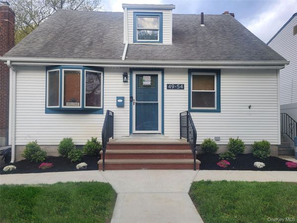 49-54 166th Street, Fresh Meadows, NY 11365