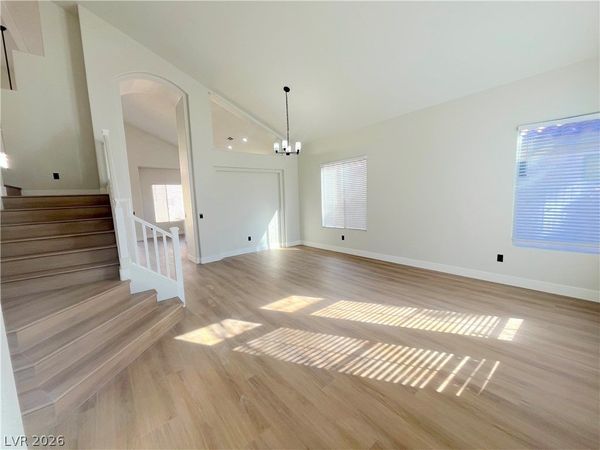 376 Blackstone River Avenue, Las Vegas, NV 89148