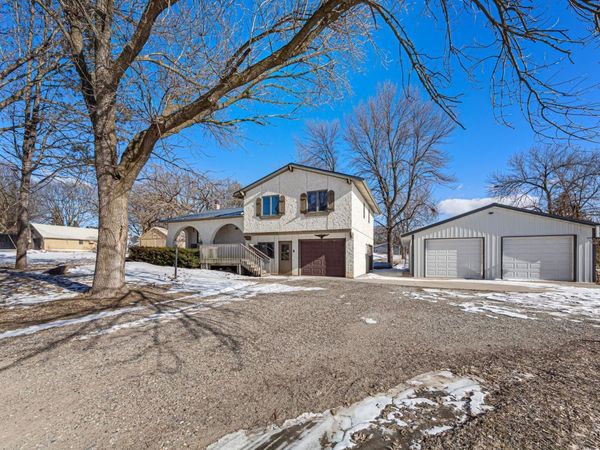 51489 Southridge Lane, Waterville, MN 56096