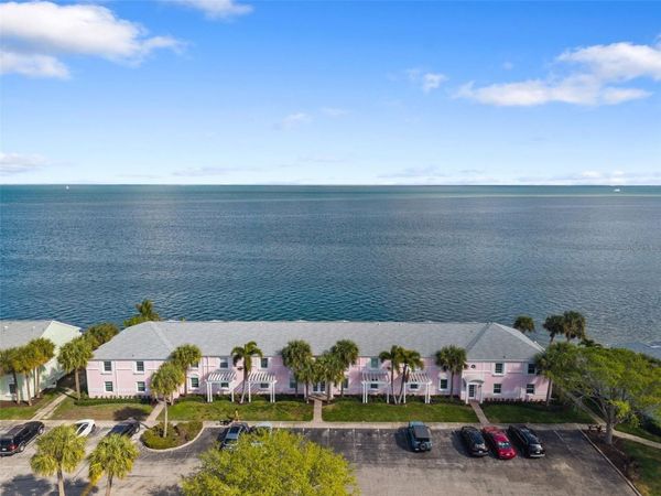 4842 COQUINA KEY DRIVE SE, Unit B, ST PETERSBURG, FL 33705