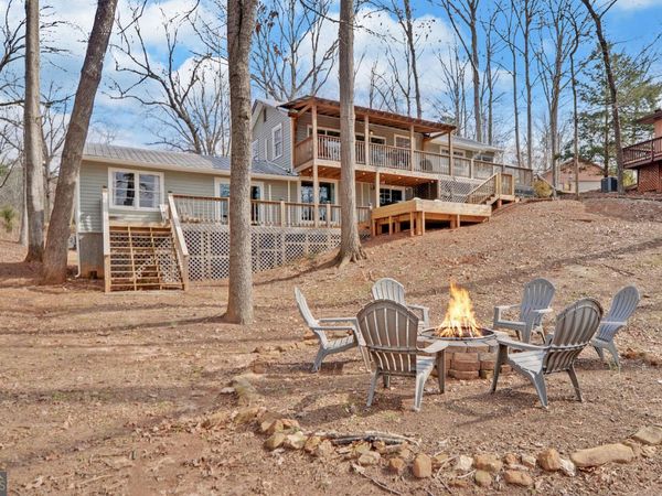 117 Woods Lane, Hartwell, GA 30643