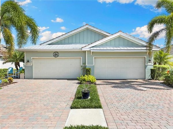 14683 Edgewater CIR, NAPLES, FL 34114