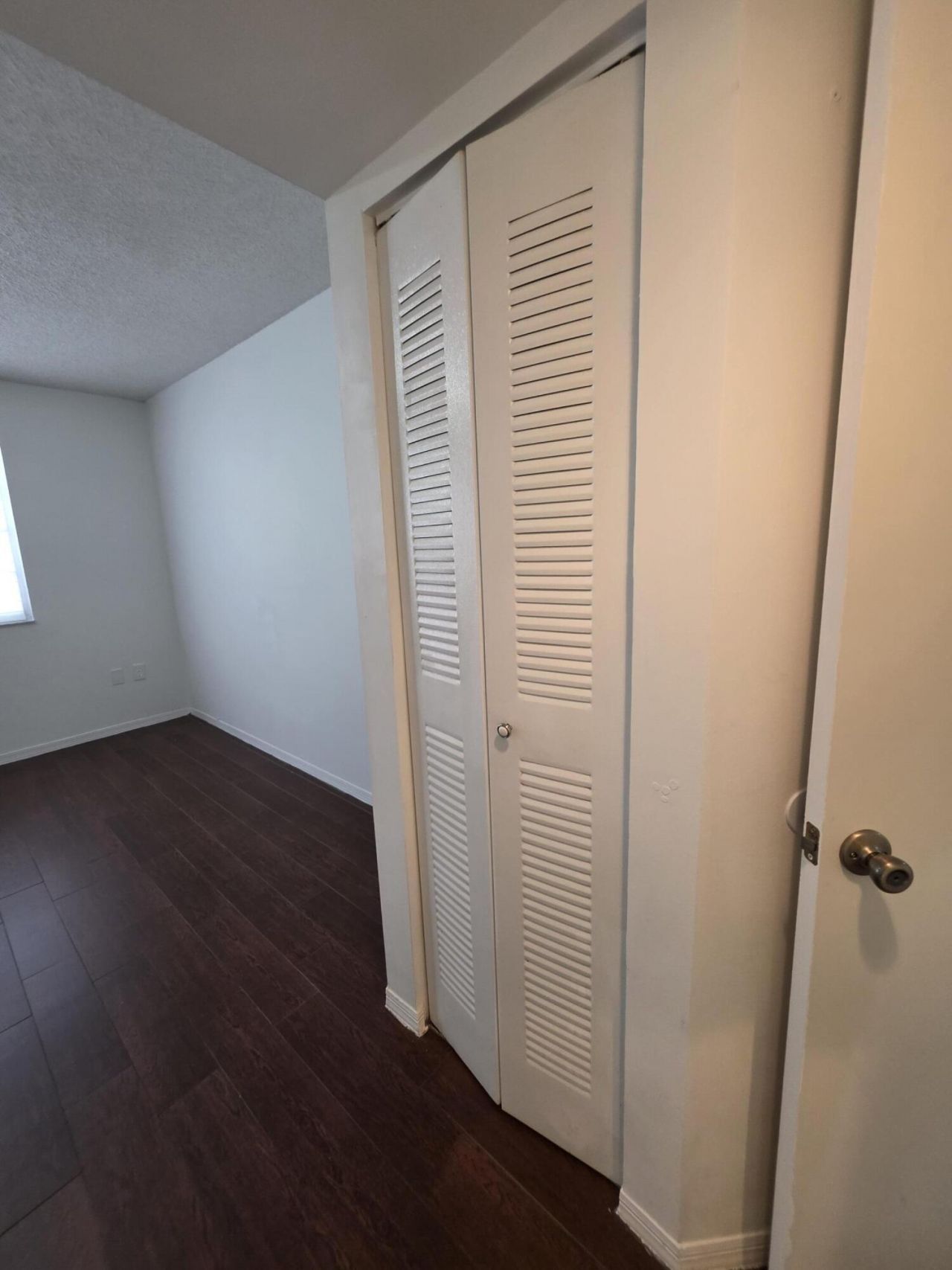 4175 N Haverhill Road, Unit 907, West Palm Beach, FL 33417 Photo