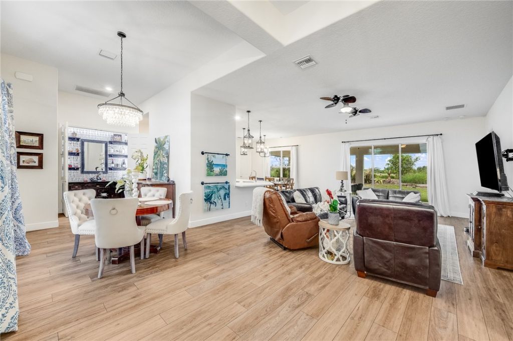 718 Yearling Trail, Sebastian, FL 32958 Photo