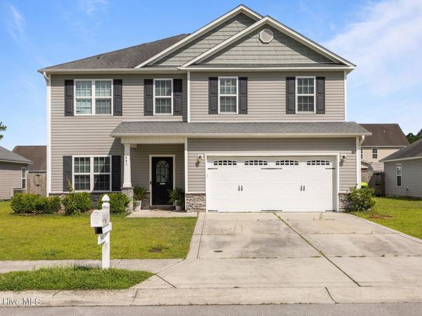 841 Dynasty Drive, Jacksonville, NC 28546