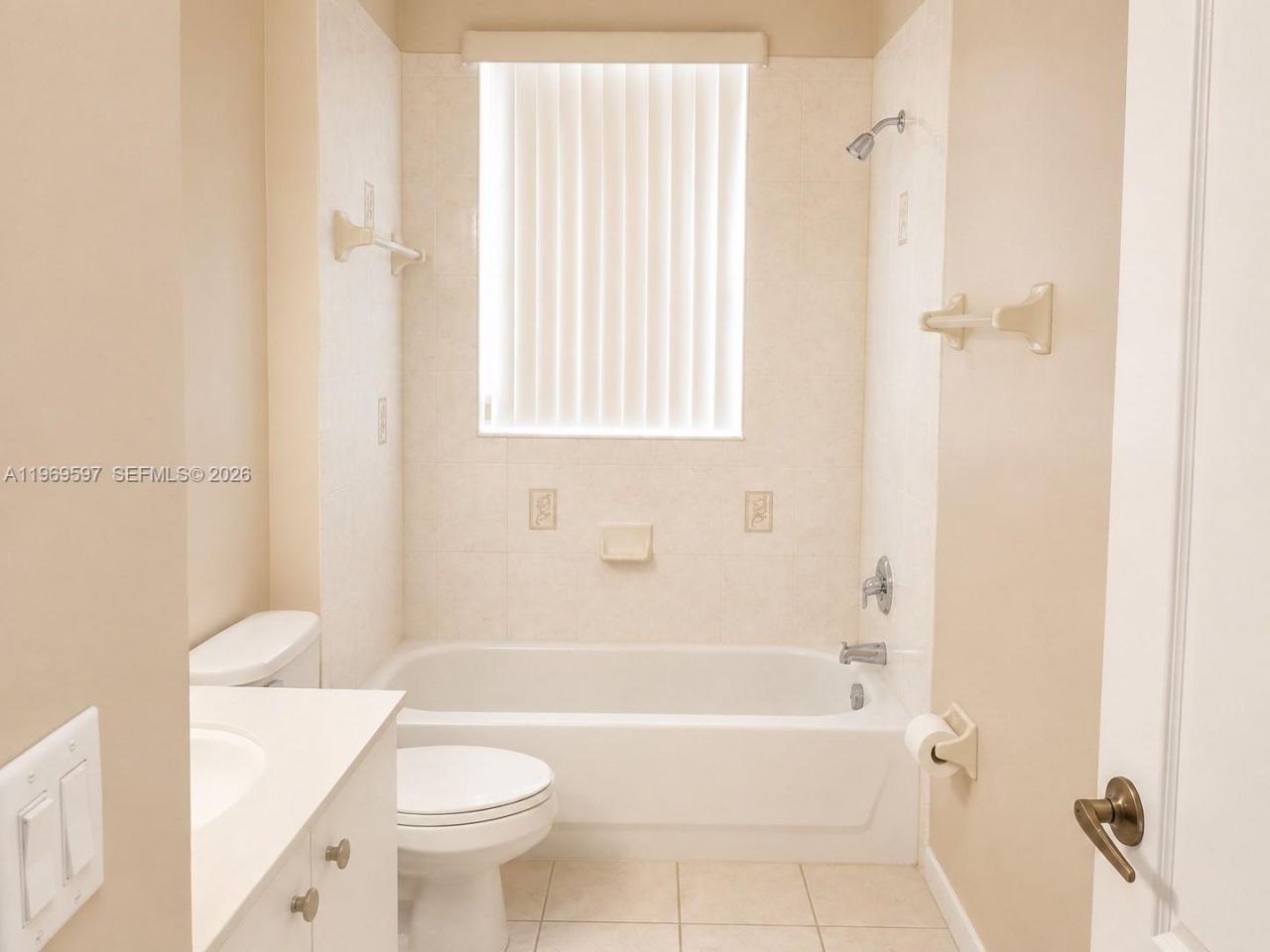 3748 NE 9th Ct, Homestead, FL 33033 Photo