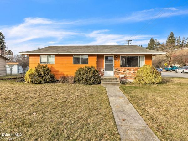 1521 E Maple Ave, Coeur d'Alene, ID 83814