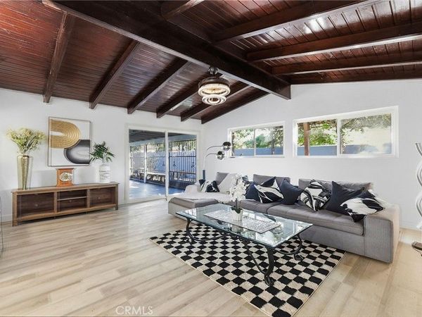 405 S Clara, Santa Ana, CA 92703