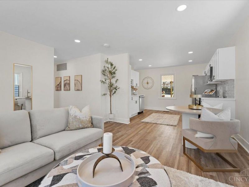 3373 Kathy Lane, Cincinnati, OH 45238 Photo 7