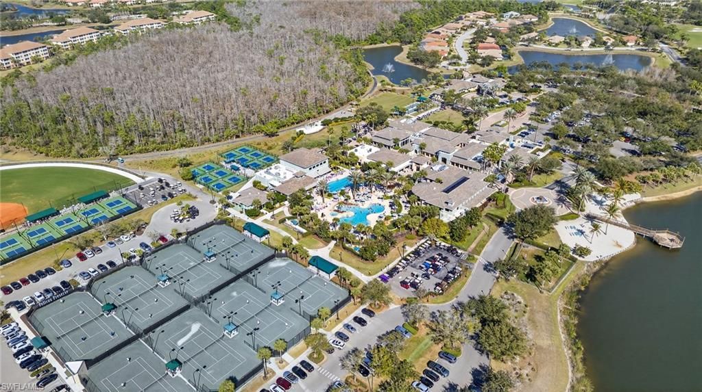 9356 Trieste Dr, Fort Myers, FL 33913 Photo