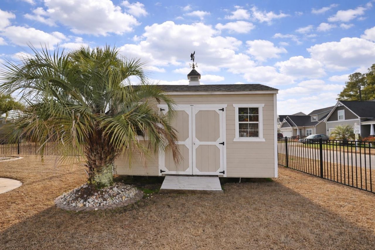 199 Palmetto Green Dr. Photo 36