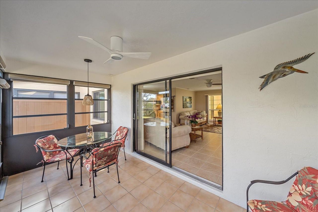 3135 Glen Elyn Boulevard, Unit 13, Sarasota, FL 34237 Photo