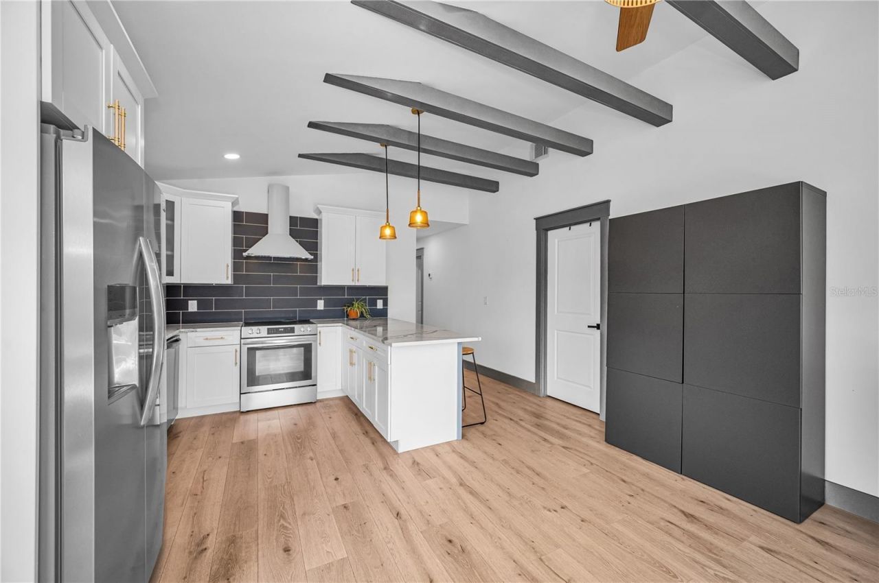 4575 20th Avenue S, Saint Petersburg, FL 33711 Photo