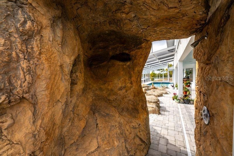 139 Seville Place Sw, Port Charlotte, FL 33952 Photo