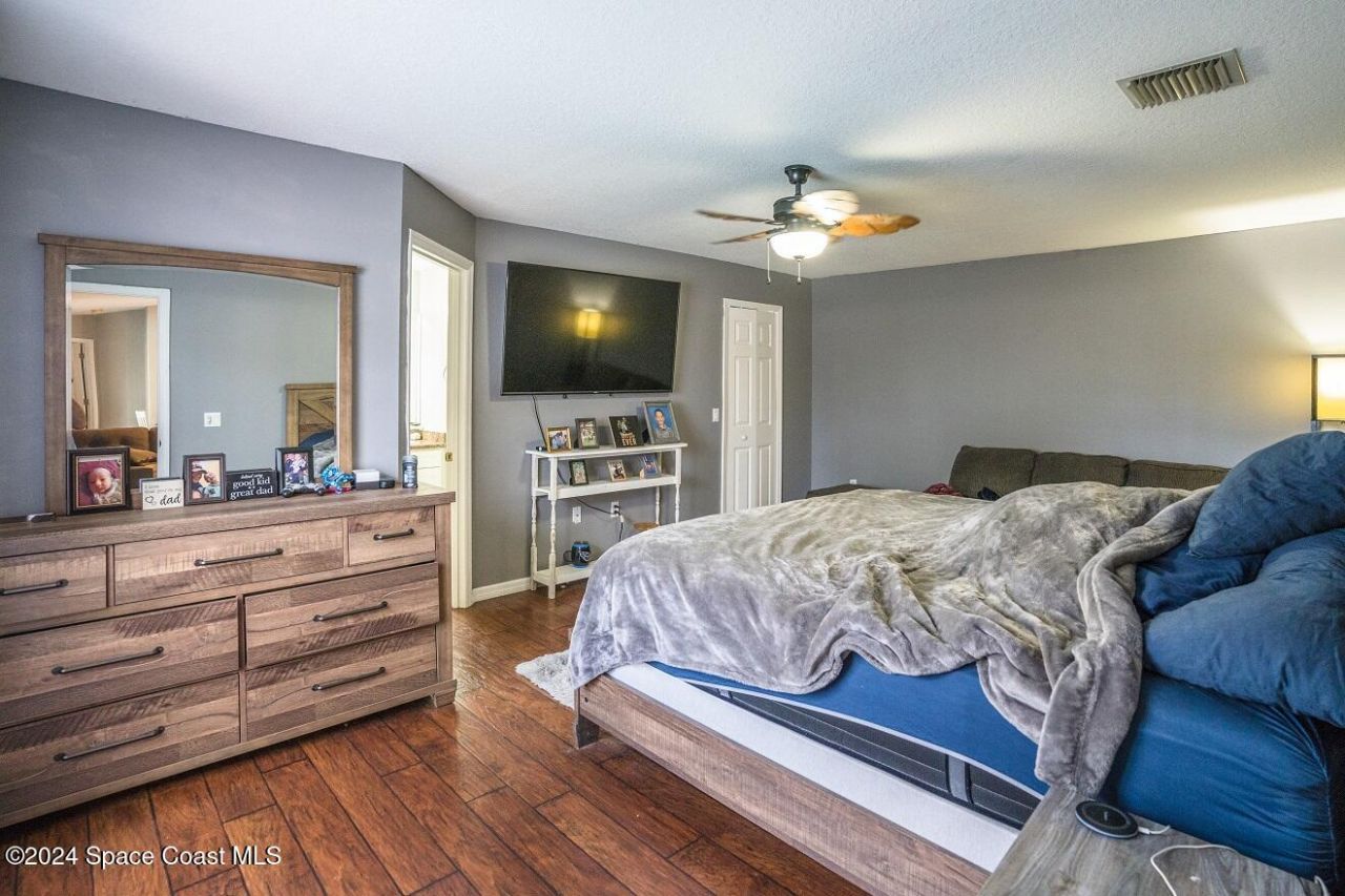 461 Neptune Drive NE , Palm Bay, FL 32907 Photo