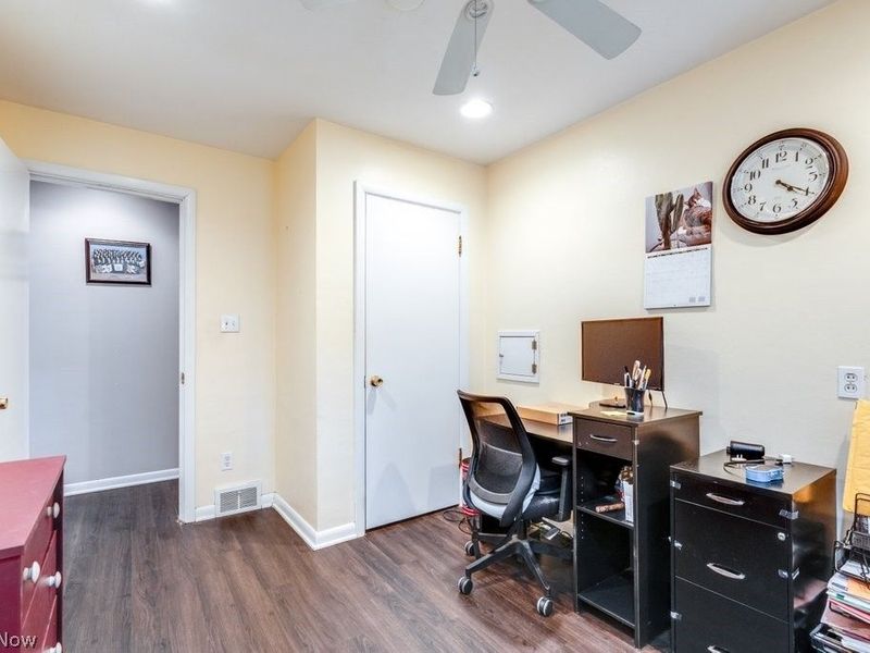 6276 Apple Street, Louisville, OH 44641 Photo 18