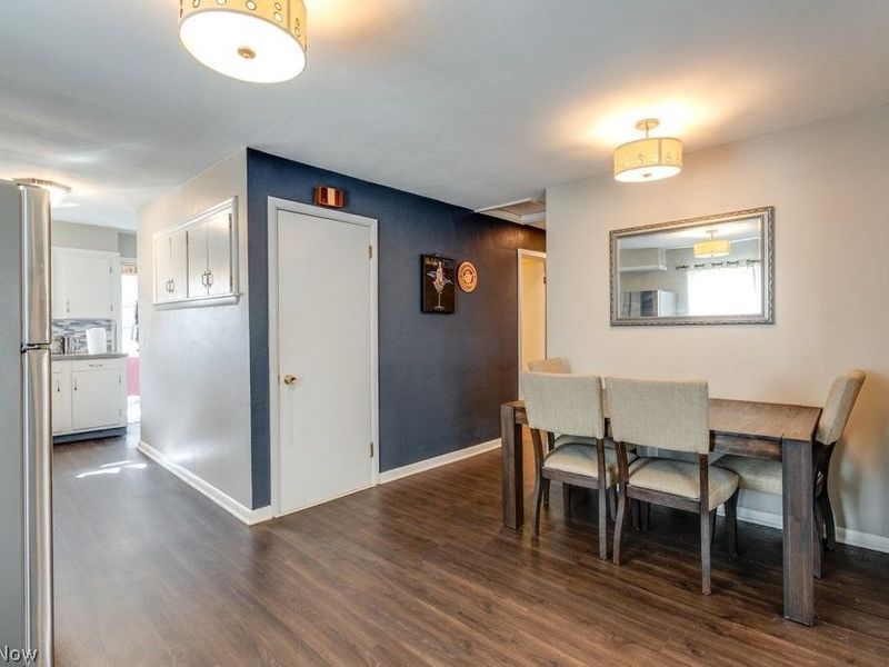 6276 Apple Street, Louisville, OH 44641 Photo 4