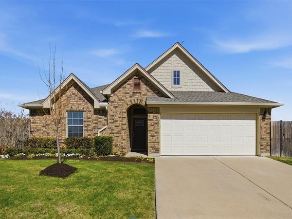 9302 Diane Court, White Settlement, TX 76108