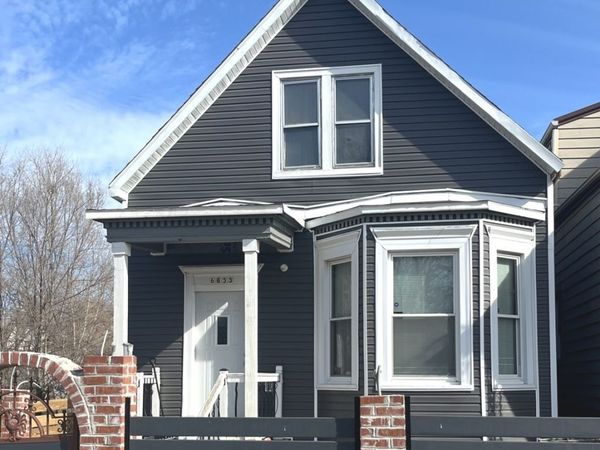 6833 S May Street, Chicago, IL 60621