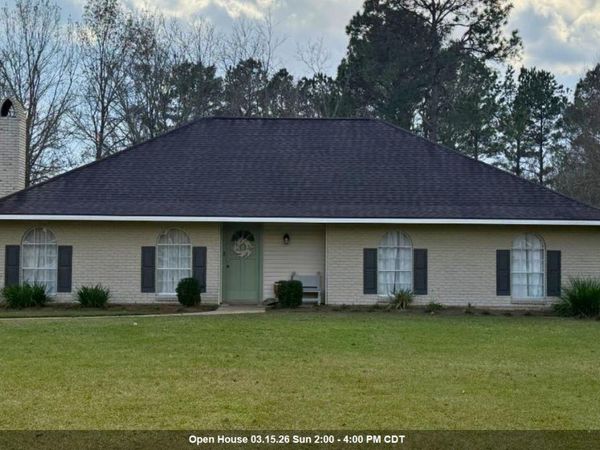 12235 Stoneway Pl, Central, LA 70818