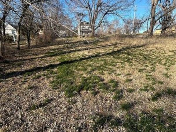 401 Quindaro Boulevard, Kansas City, KS 66101