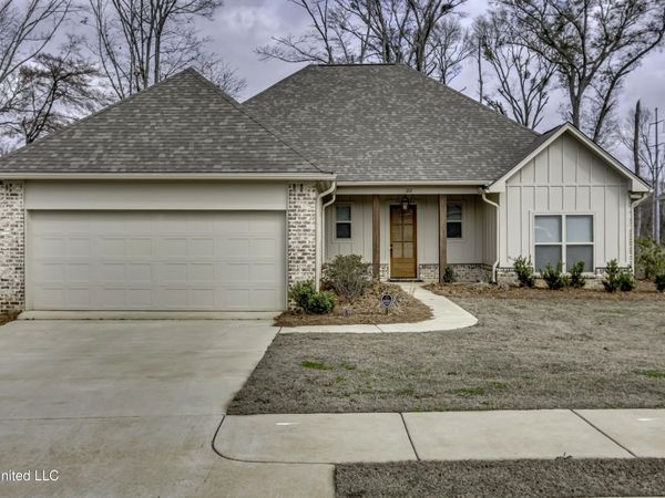 212 Birch Lane, Canton, MS 39046