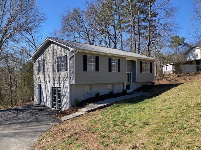 2068 Charlotte Drive Ne, Cleveland, TN 37323 Main Photo