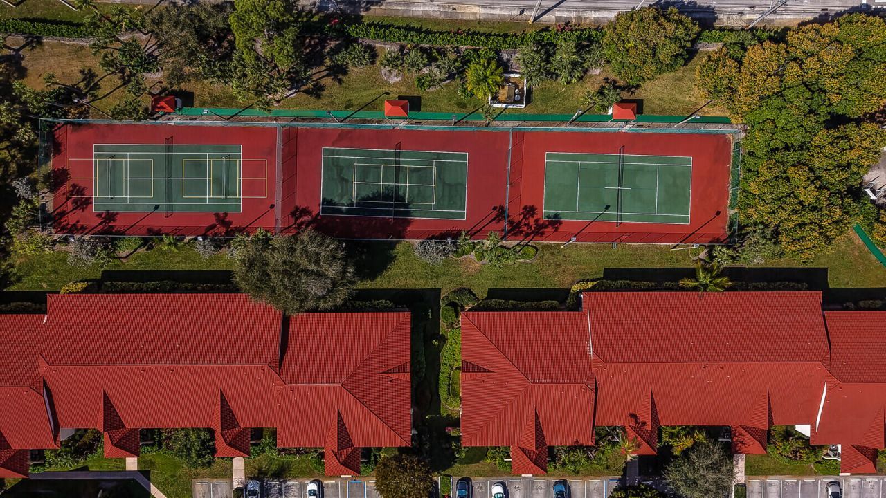 7020 Half Moon Circle, Unit 502, Hypoluxo, FL 33462 Photo