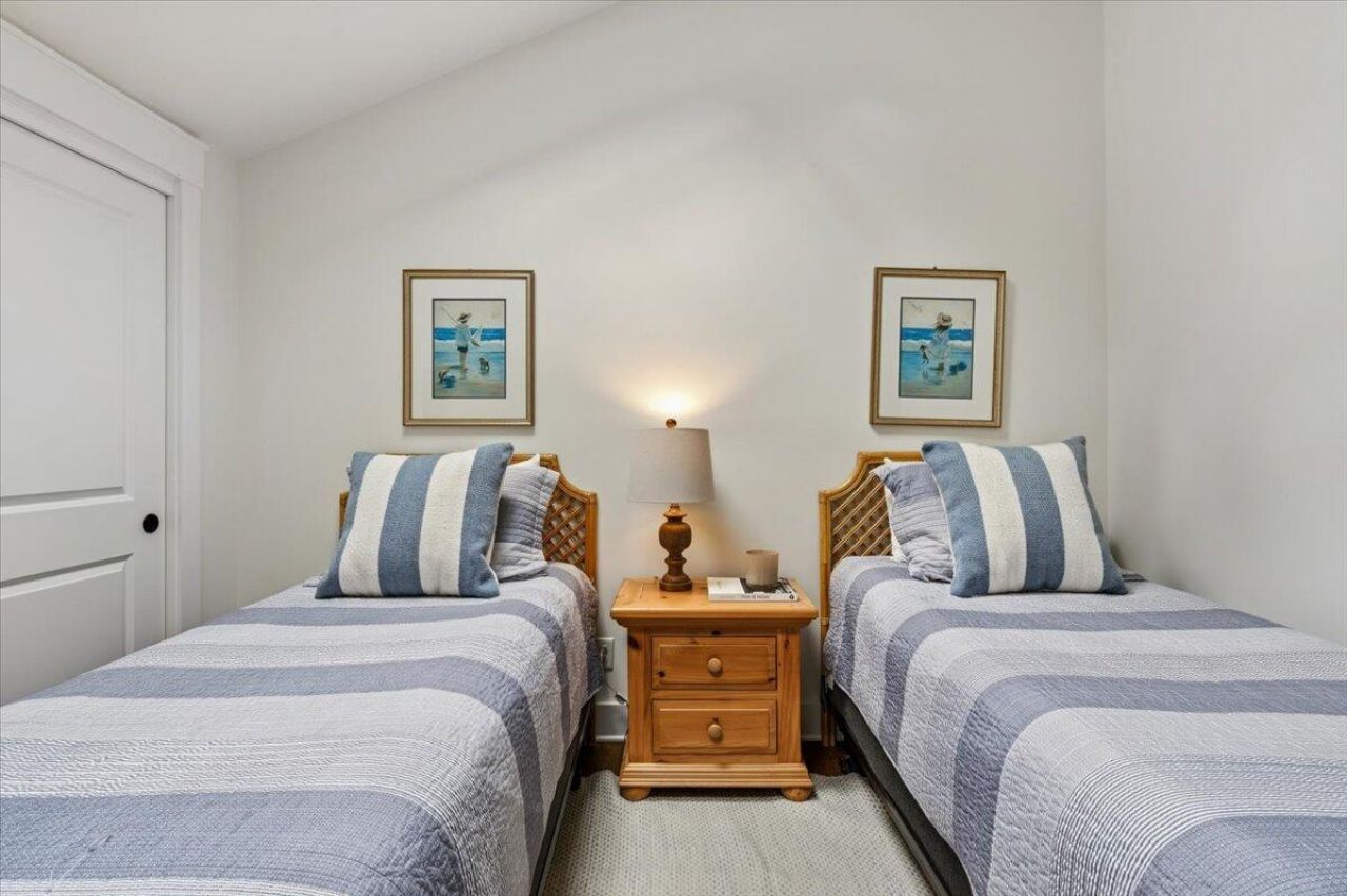 382 Green Winged Teal Road Photo 52