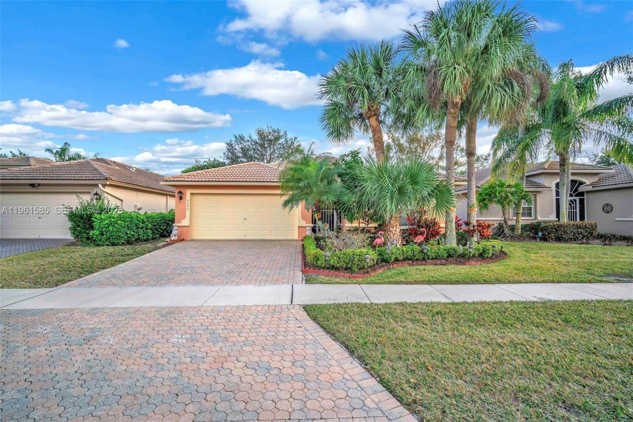 8046 Duomo Cir, Boynton Beach, FL 33472 Photo