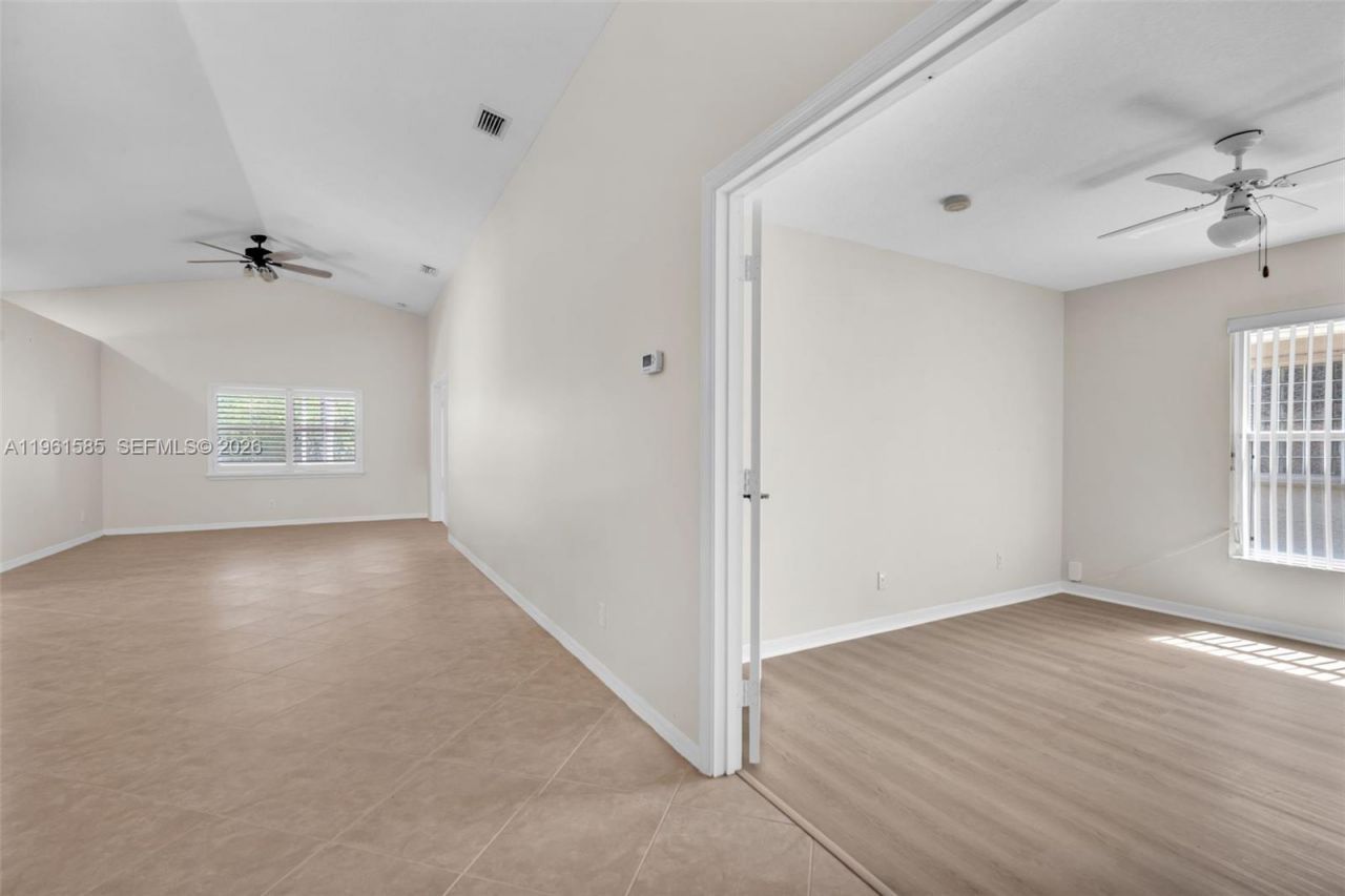 8046 Duomo Cir, Boynton Beach, FL 33472 Photo