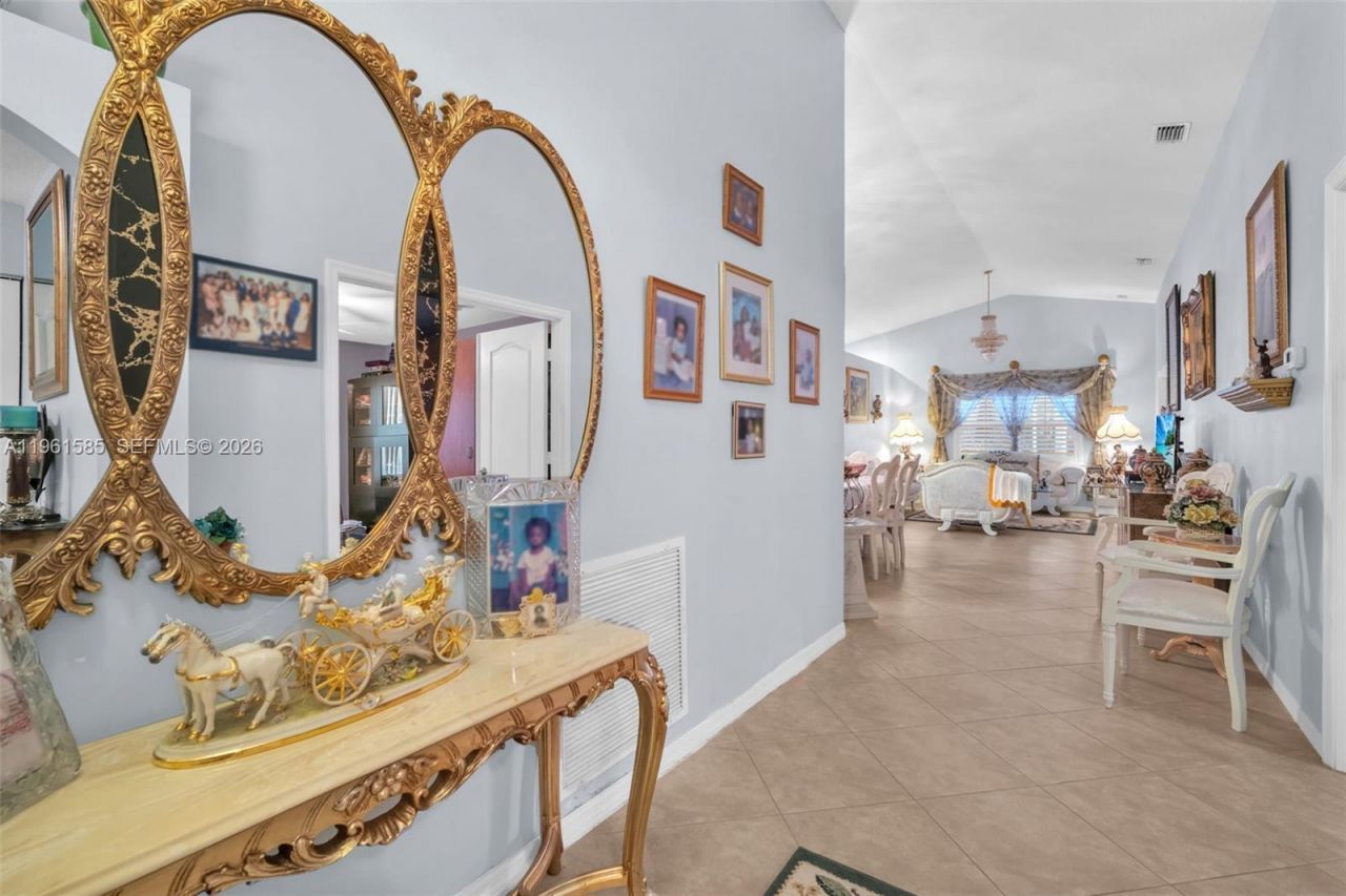 8046 Duomo Cir, Boynton Beach, FL 33472 Photo