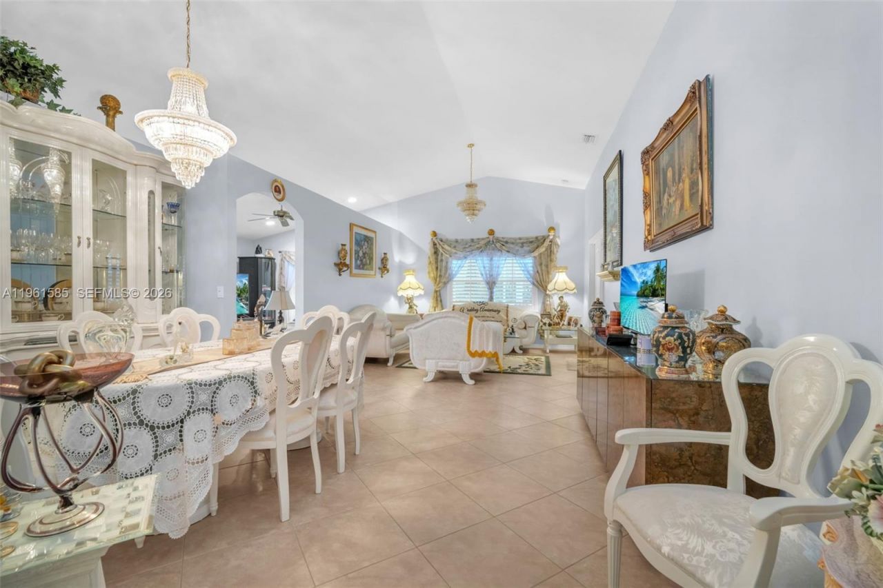 8046 Duomo Cir, Boynton Beach, FL 33472 Photo