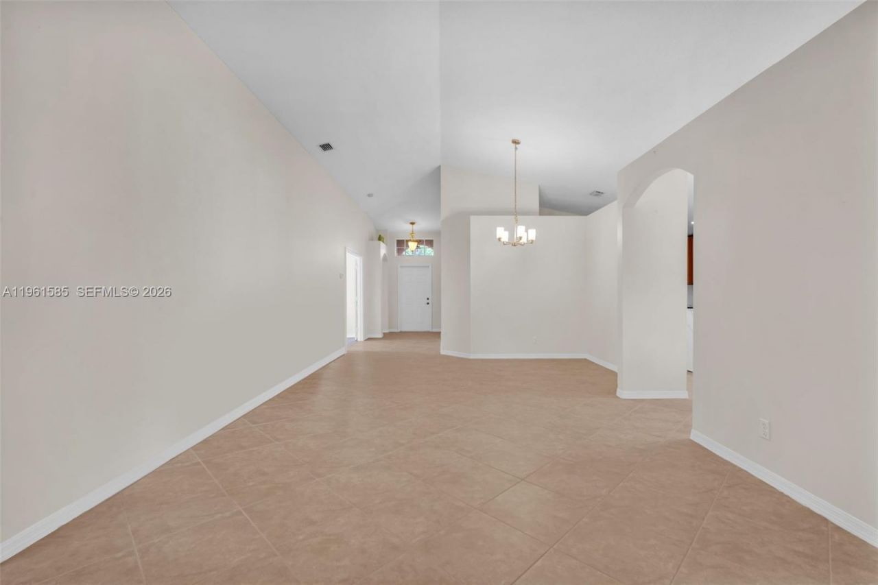 8046 Duomo Cir, Boynton Beach, FL 33472 Photo