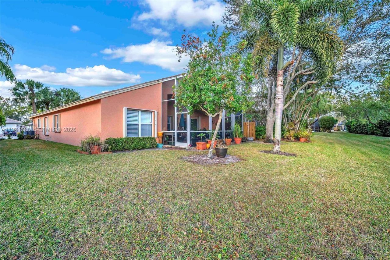 8046 Duomo Cir, Boynton Beach, FL 33472 Photo
