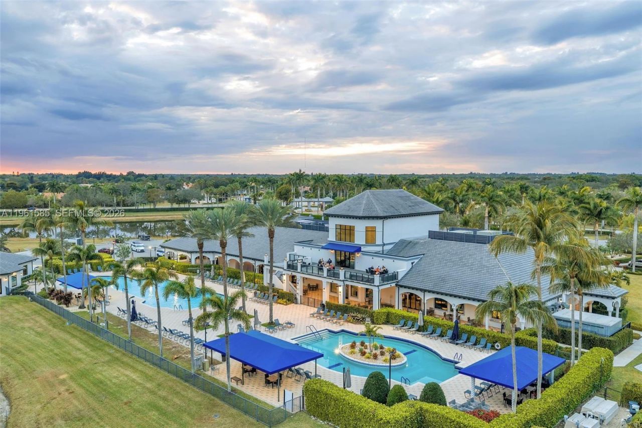 8046 Duomo Cir, Boynton Beach, FL 33472 Photo