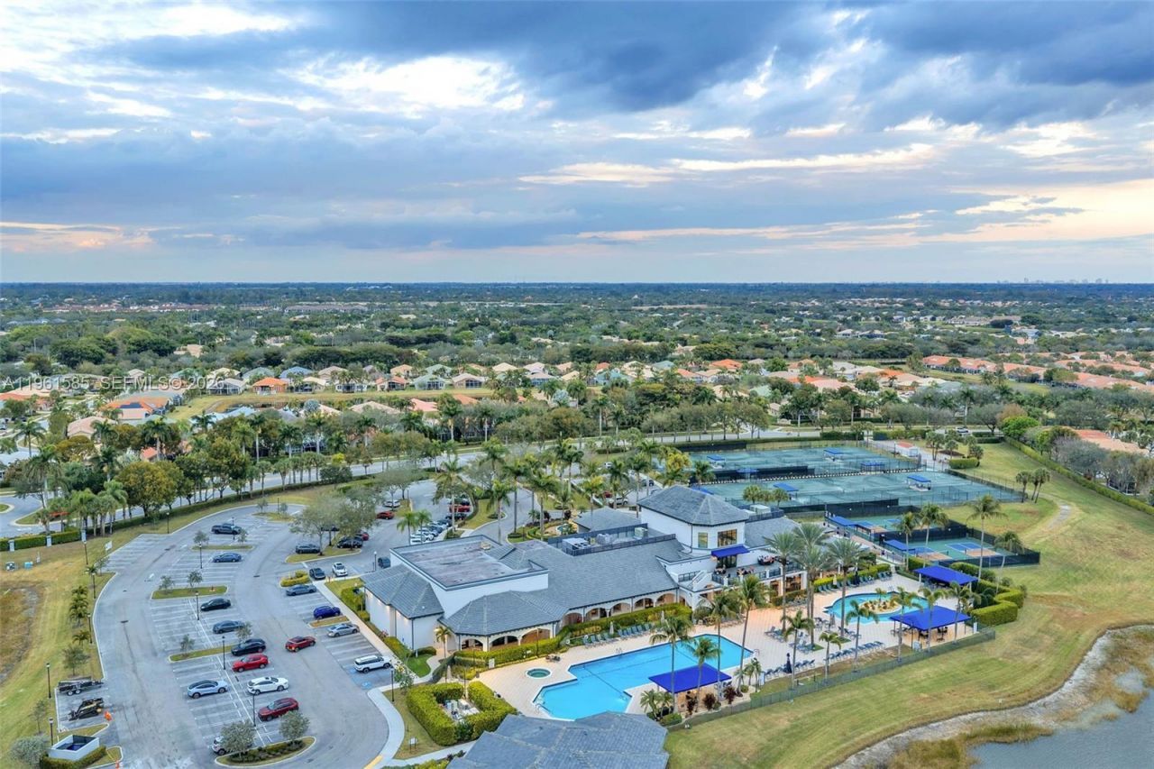 8046 Duomo Cir, Boynton Beach, FL 33472 Photo