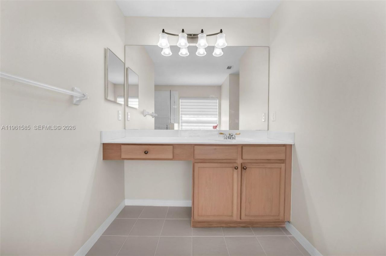 8046 Duomo Cir, Boynton Beach, FL 33472 Photo