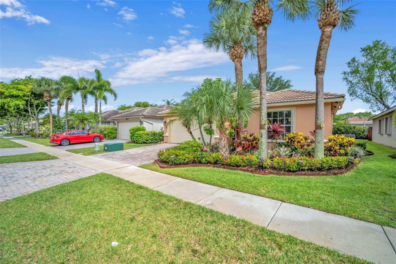 8046 Duomo Cir, Boynton Beach, FL 33472 Photo