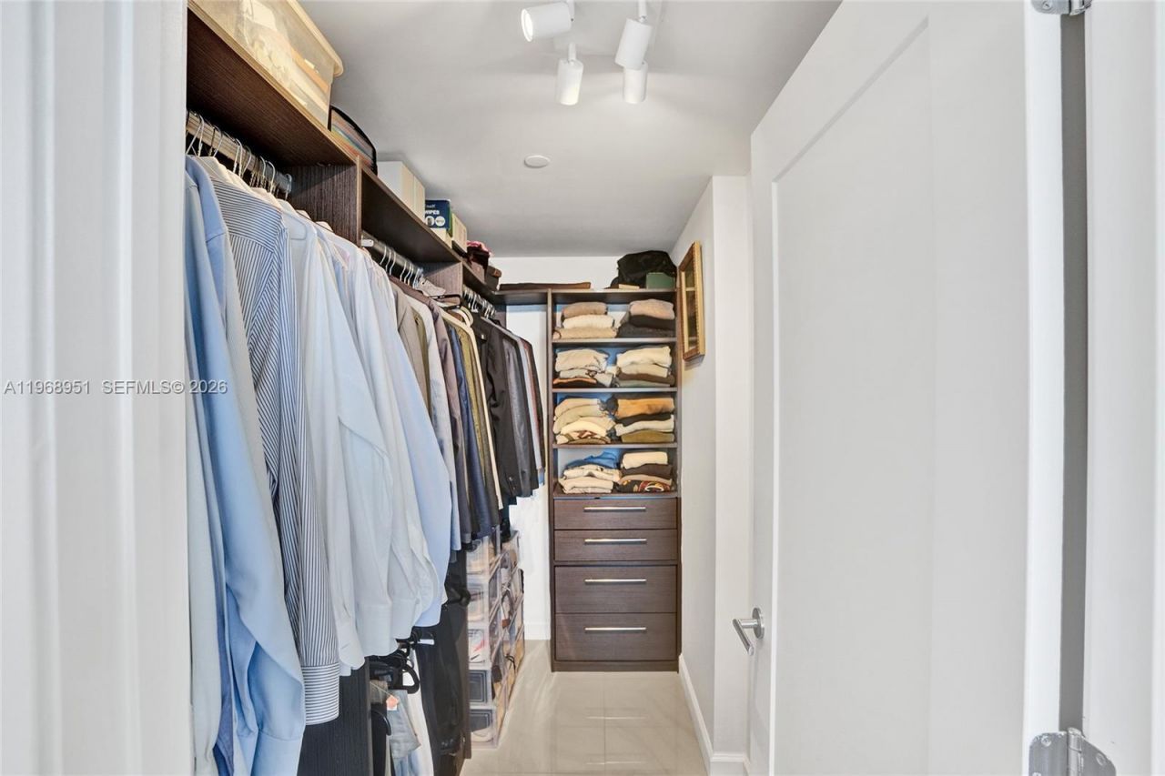 601 NE 27th St, Unit 1507, Miami, FL 33137 Photo