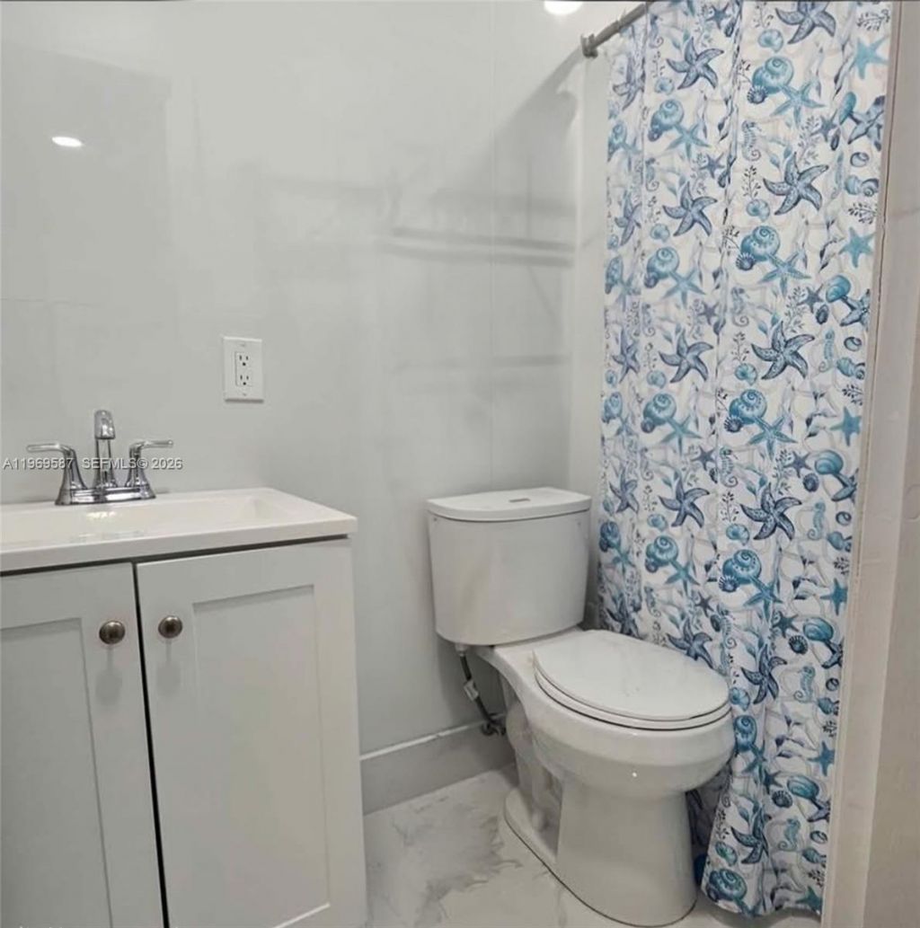 11417 SW 35 Ln, Miami, FL 33165 Photo