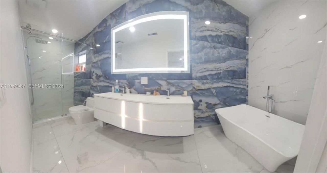 11417 SW 35 Ln, Miami, FL 33165 Photo